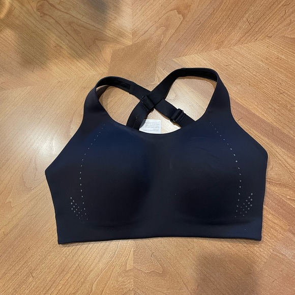 Lululemon Sports bra - Picture 3 of 7